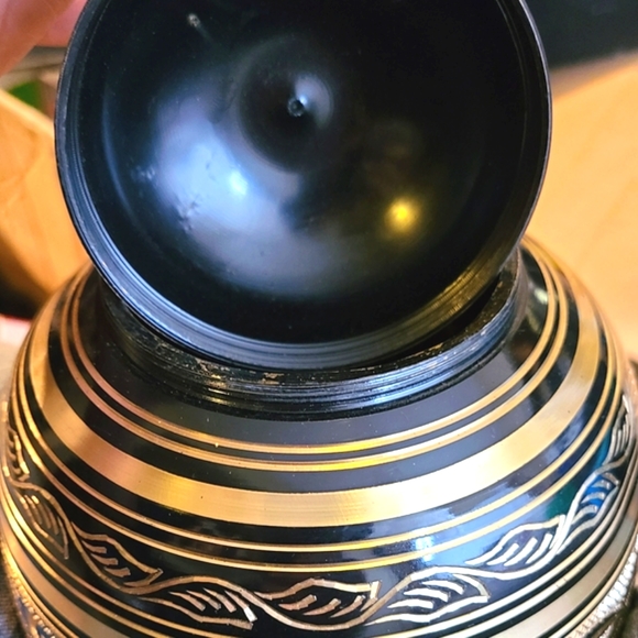 Cremation Urn Metal Urns Heritage Collection Sultan Brass Cremation Urn with Ha - Picture 8 of 10